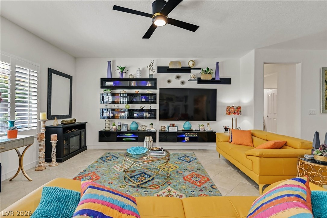 2228 Waterton Rivers Drive Henderson, NV 89044 - Photo 22 of 57 Spacious Great Room with Custom Built-Ins. TV stays!