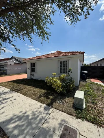 $4,300 | 8754 Northwest 149th Terrace, Miami Lakes, FL 33018
