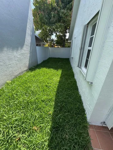 $4,300 | 8754 Northwest 149th Terrace, Miami Lakes, FL 33018