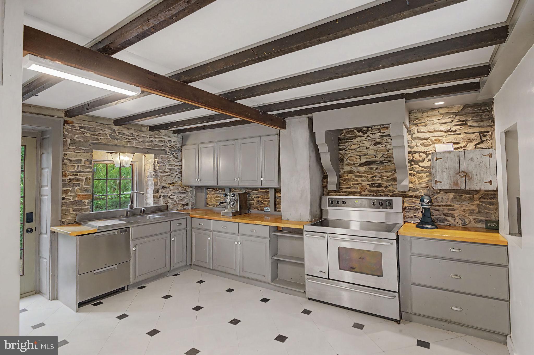 4273 Durham Road Kintnersville, PA 18930 - Photo 20 of 85 Gallery Image 20