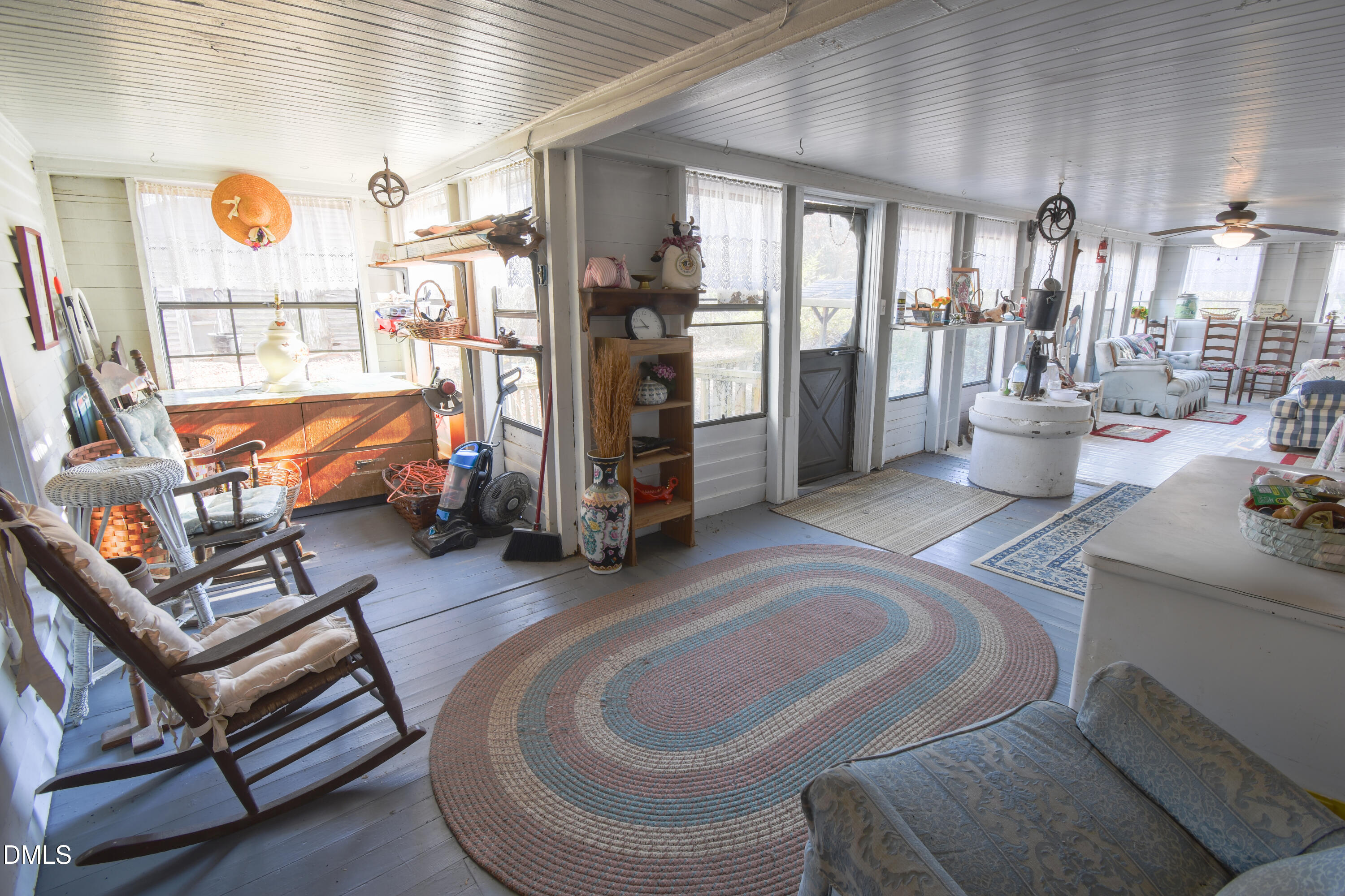 847 Brantleytown Road Zebulon, NC 27597 - Photo 3 of 21 Sunroom1