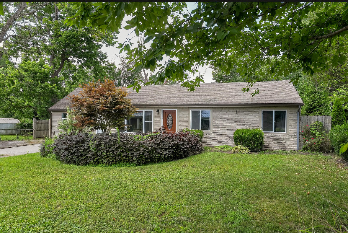 922 Central Row Road Erlanger, KY 41018 - Photo 2 of 27