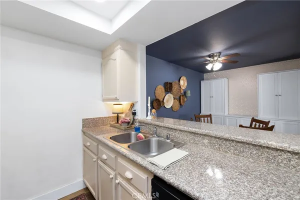 $380,000 | 21913 Belshire Avenue, Unit 12, Hawaiian Gardens, CA 90716
