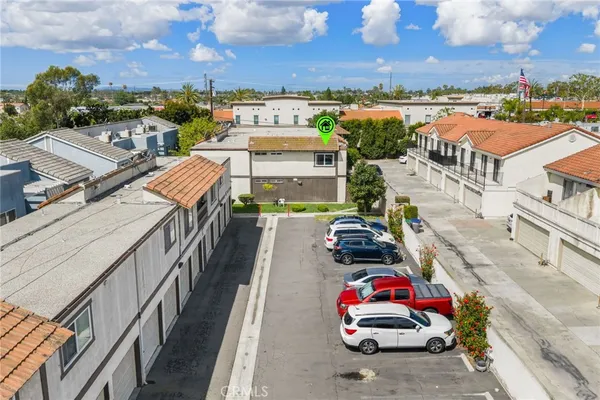 $380,000 | 21913 Belshire Avenue, Unit 12, Hawaiian Gardens, CA 90716