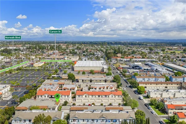 $380,000 | 21913 Belshire Avenue, Unit 12, Hawaiian Gardens, CA 90716