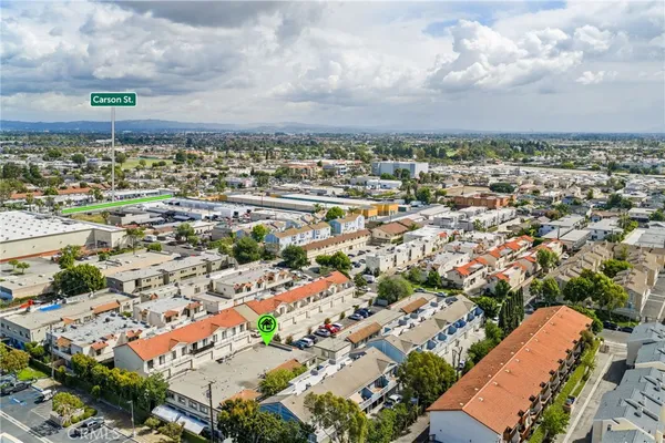$380,000 | 21913 Belshire Avenue, Unit 12, Hawaiian Gardens, CA 90716