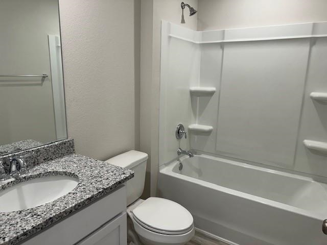 430 Preston Way Gulf Shores, AL 36542 - Photo 16 of 22 Hall Bath