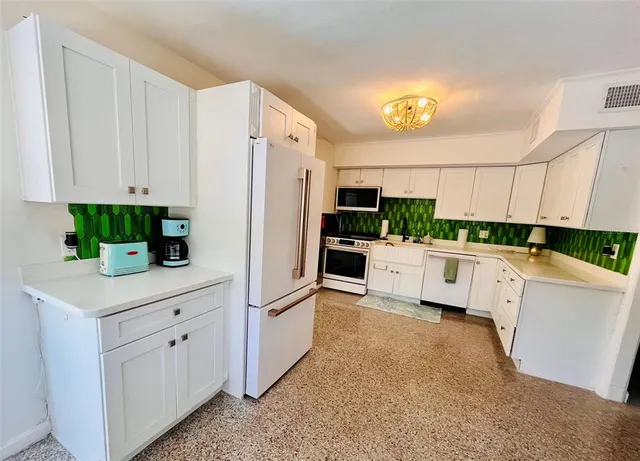 $4,500 | 3208 East Maritana Drive, St. Pete Beach, FL 33706