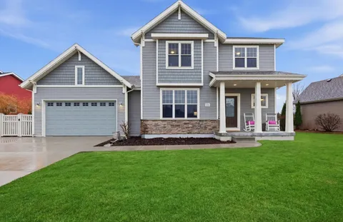 $555,000 | 601 White Tail Drive, Sun Prairie, WI 53590