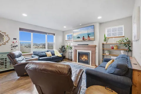 $555,000 | 601 White Tail Drive, Sun Prairie, WI 53590