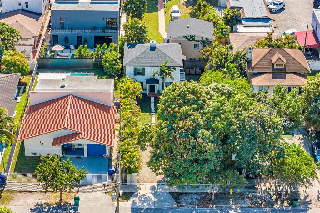 2612 Southwest 19th Terrace Miami, FL 33145 - Photo 5 of 21