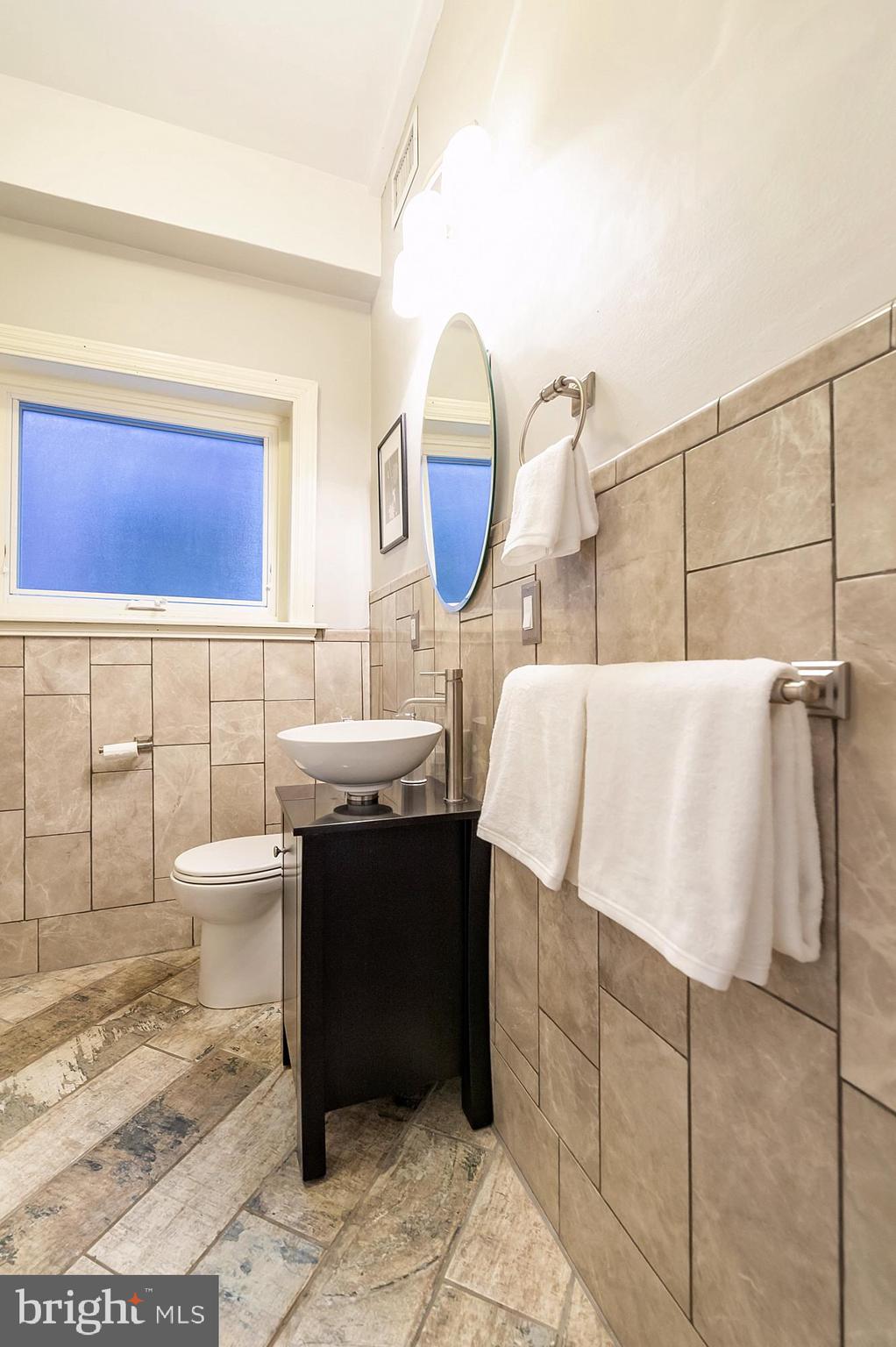 276 South 23rd Street Philadelphia, PA 19103 - Photo 28 of 32