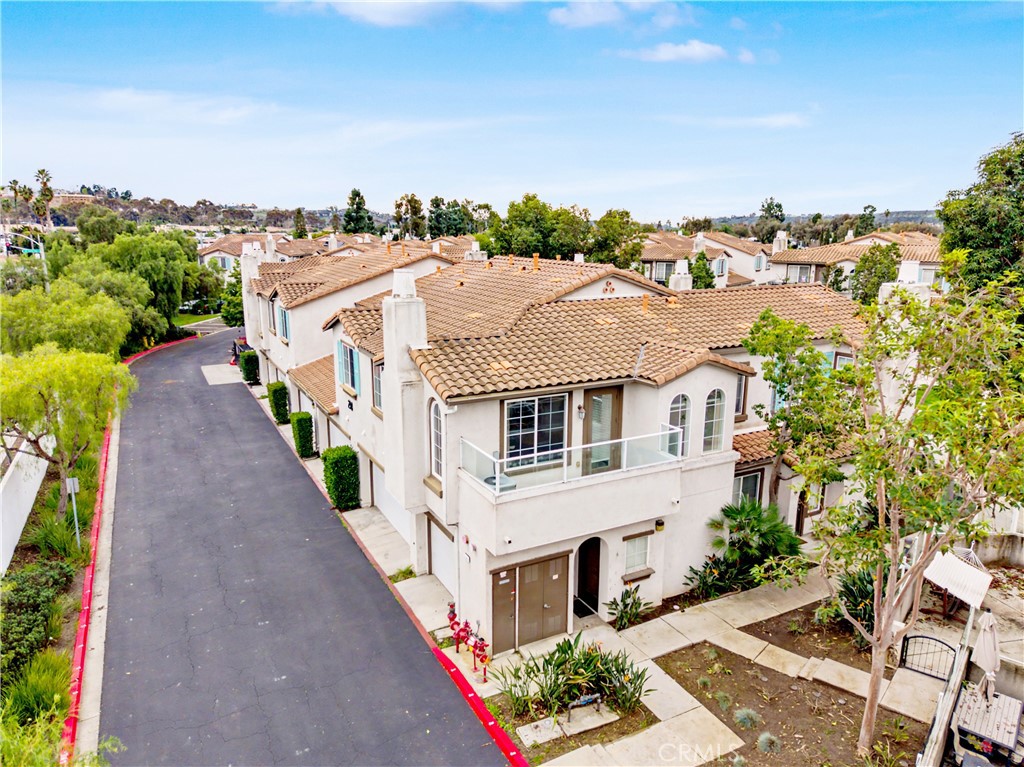 293 Reef Point Way, Unit 6 Oceanside, CA 92058 - Photo 1 of 30