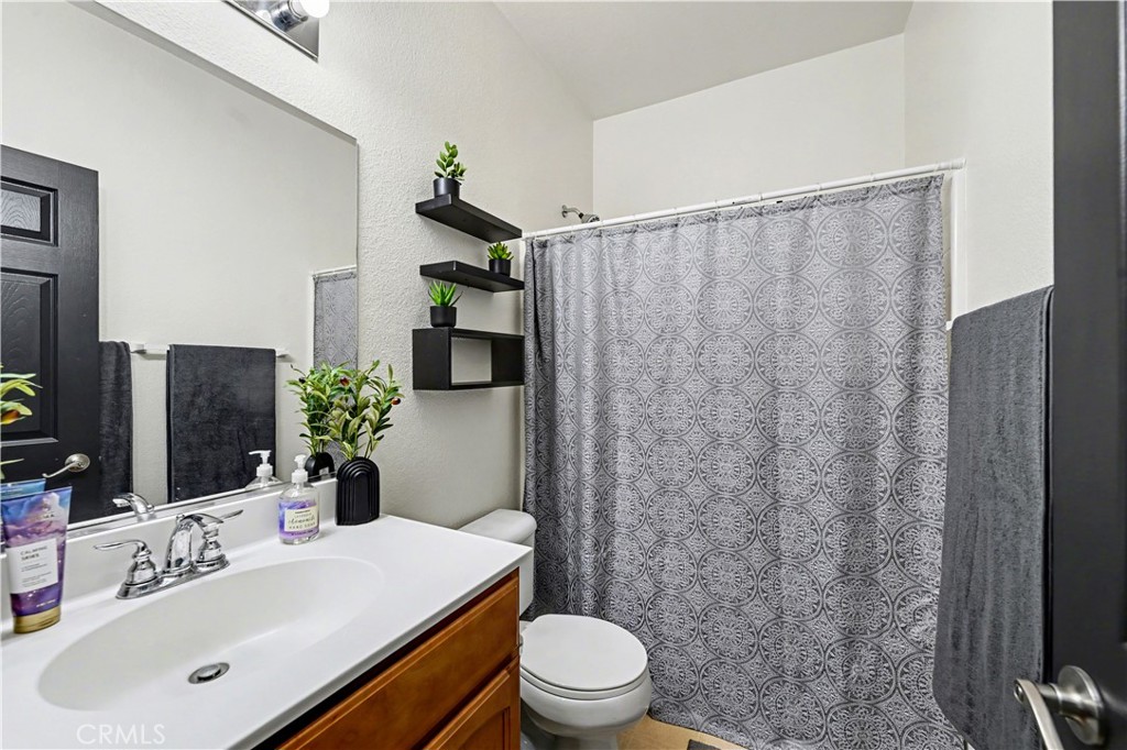 293 Reef Point Way, Unit 6 Oceanside, CA 92058 - Photo 15 of 30