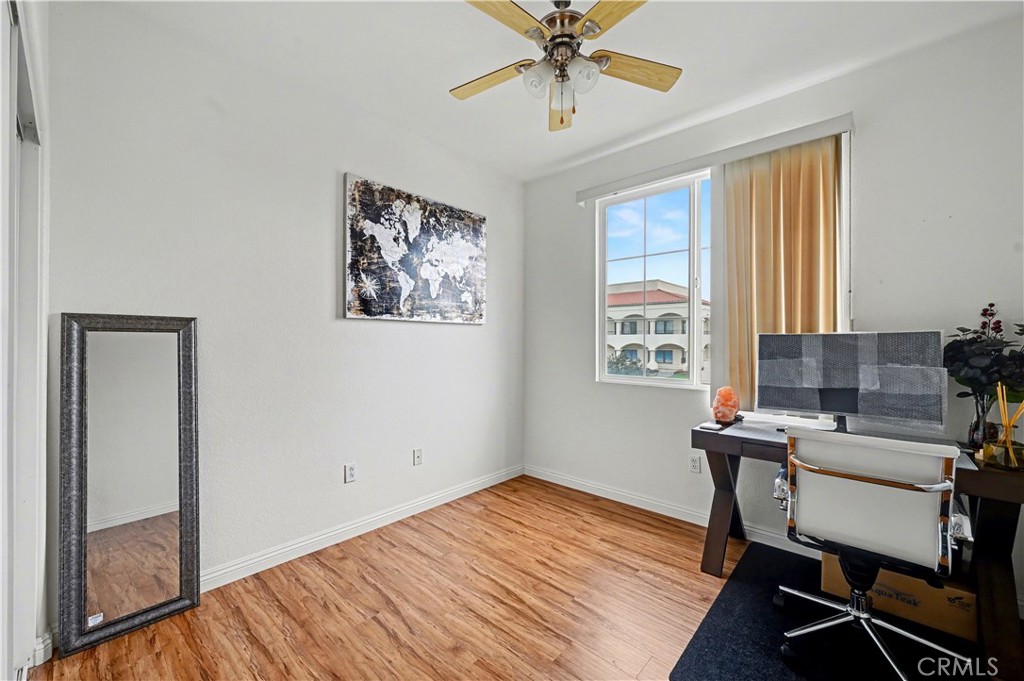 293 Reef Point Way, Unit 6 Oceanside, CA 92058 - Photo 16 of 30