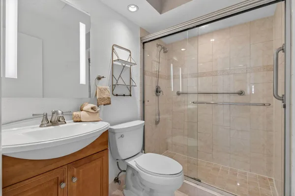 $598,500 | 6105 Via Laguna Lane, Boca Raton, FL 33433