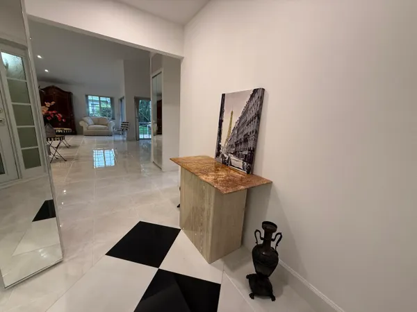 $598,500 | 6105 Via Laguna Lane, Boca Raton, FL 33433