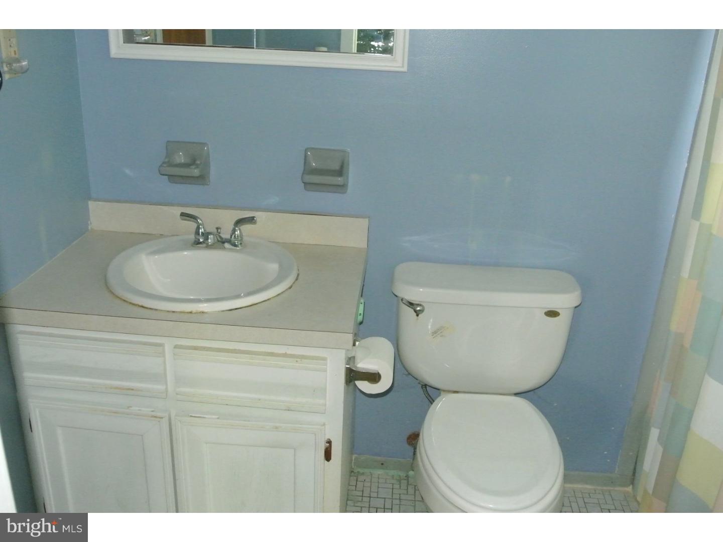 3300 Klockner Road Hamilton Square, NJ 08690 - Photo 12 of 19 Bathroom