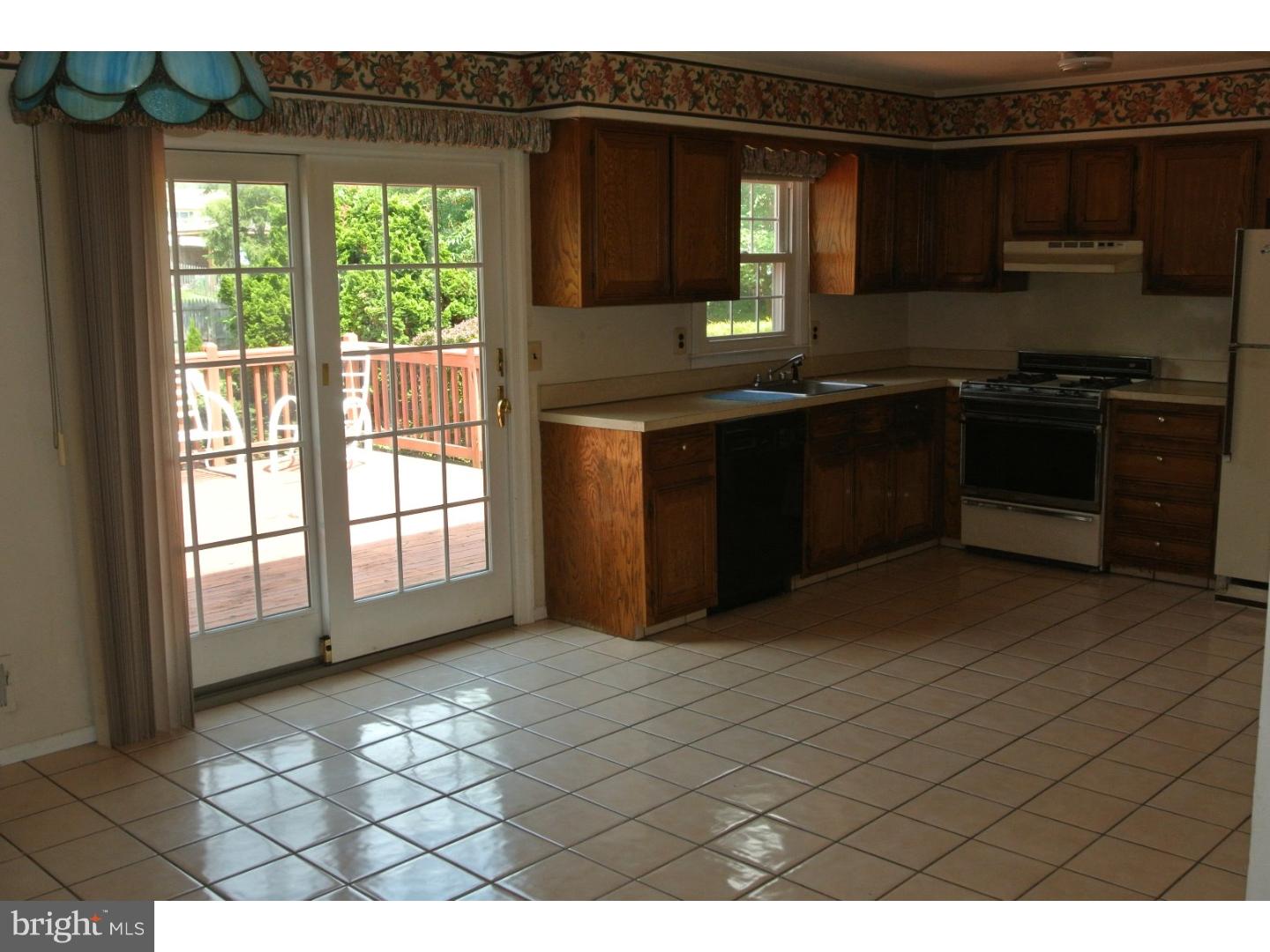 3300 Klockner Road Hamilton Square, NJ 08690 - Photo 4 of 19 Kitchen