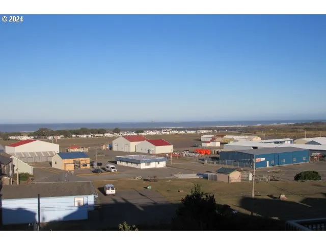 $425,000 | 29820 Mary Street, Gold Beach, OR 97444