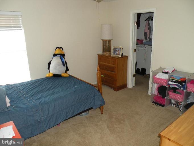 6 Archer Road Fredericksburg, VA 22405 - Photo 12 of 24 Large UL Bedrooms with Walkin Closets.