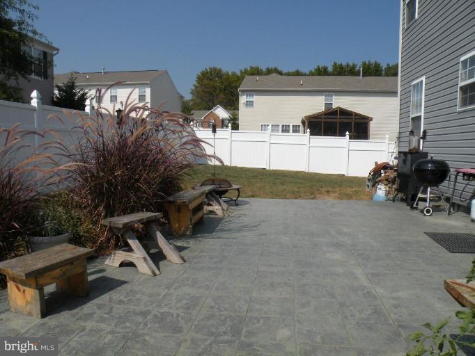 6 Archer Road Fredericksburg, VA 22405 - Photo 22 of 24 Maintenance Free Fence encloses rear and side yard