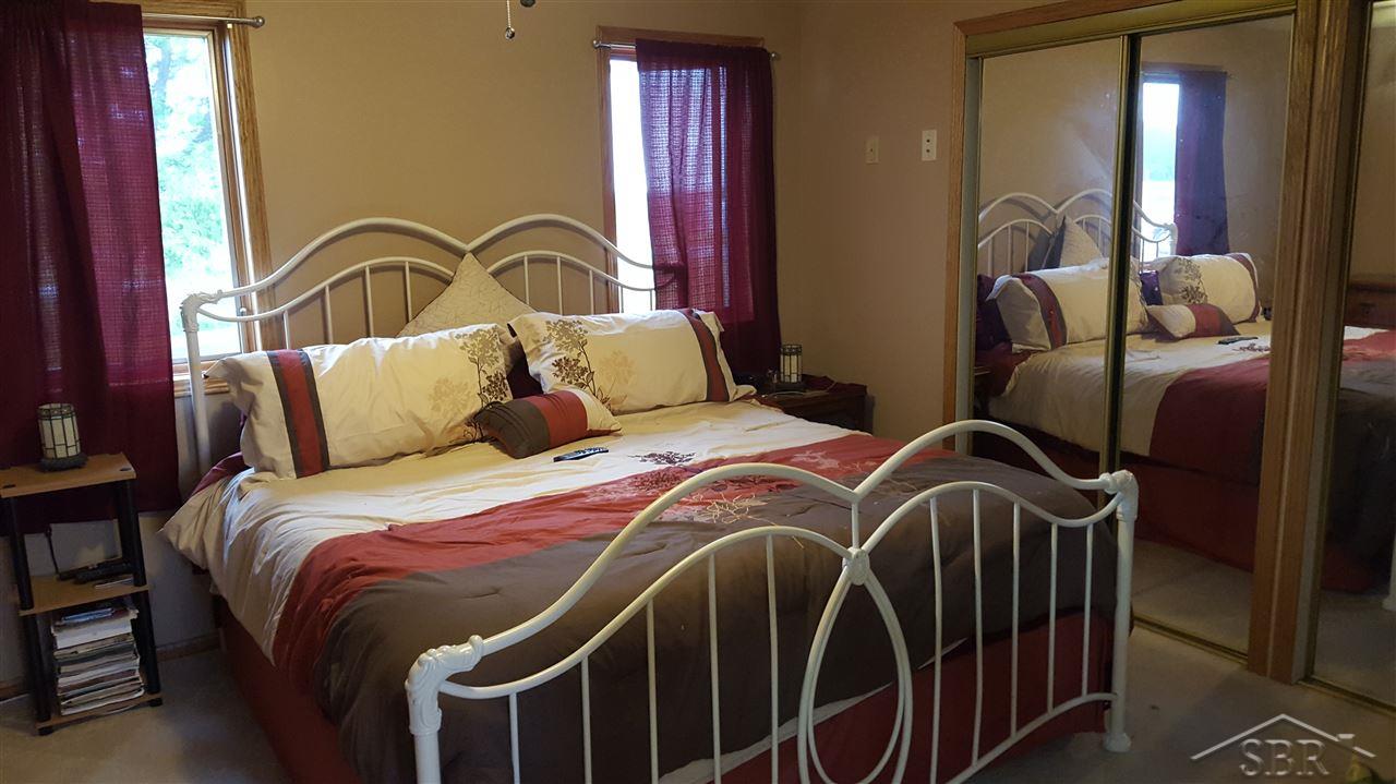 21048 O'Hara Road Merrill, MI 48637 - Photo 5 of 26 31269008-4.JPG
