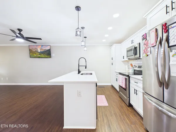 $449,000 | 1313 English Lane, Athens, TN 37303