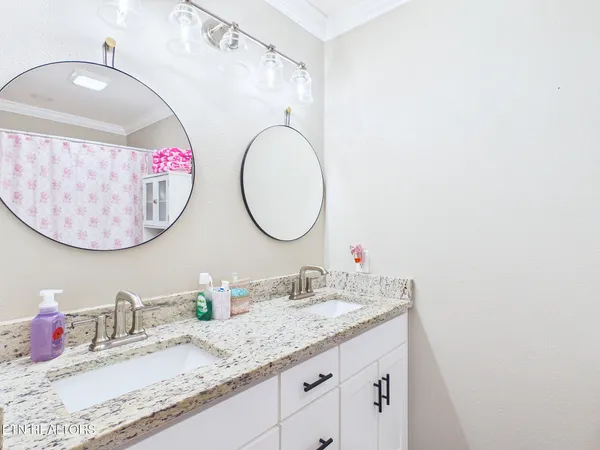 $449,000 | 1313 English Lane, Athens, TN 37303