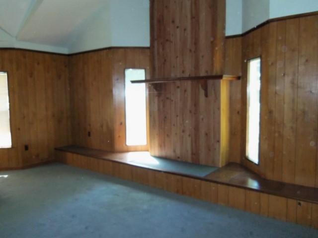 8231 Hurricane Road Bay Minette, AL 36507 - Photo 5 of 17 Living Room 2
