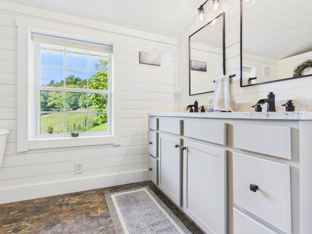 1038 Jarrett Road Hayesville, NC 28904 - Photo 37 of 61 Gallery Image 37