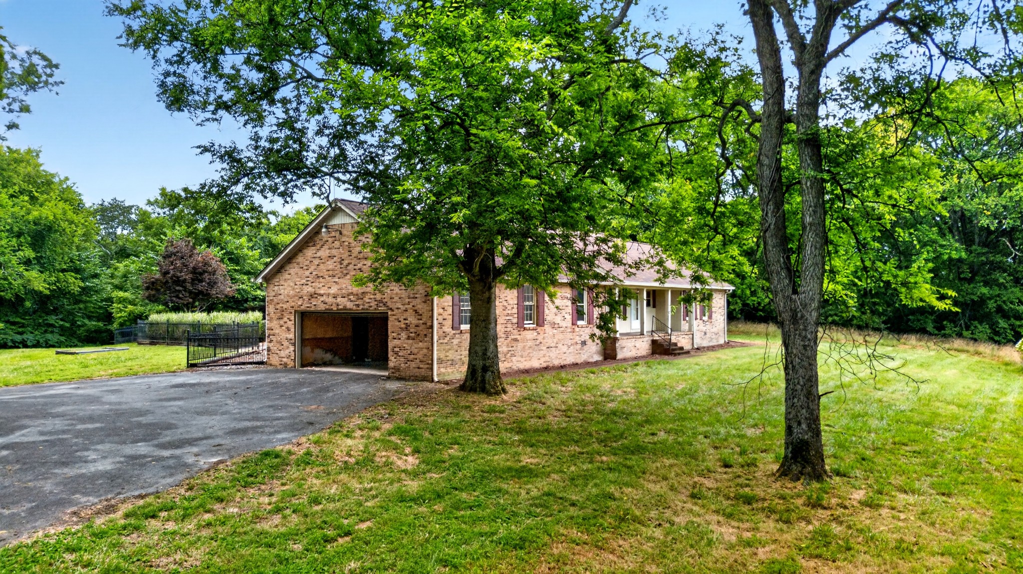 2255 Arthur Hutcherson Road Columbia, TN 38401 - Photo 6 of 43