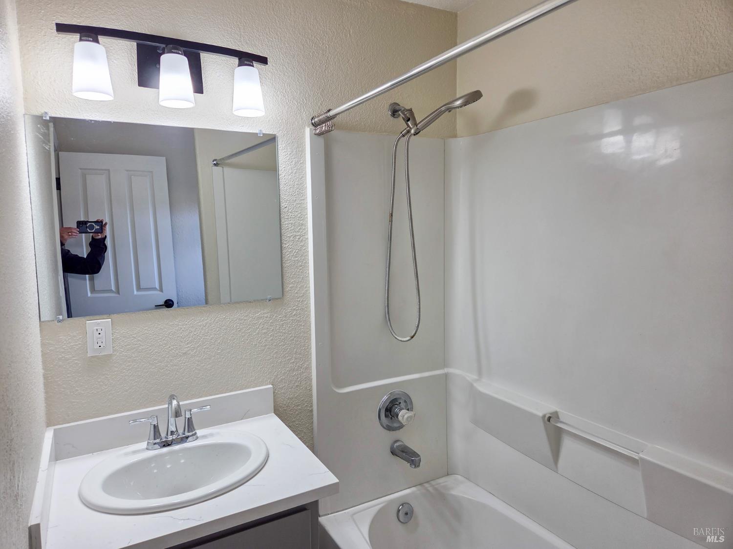 4015 Hoen Avenue Santa Rosa, CA 95405 - Photo 22 of 29