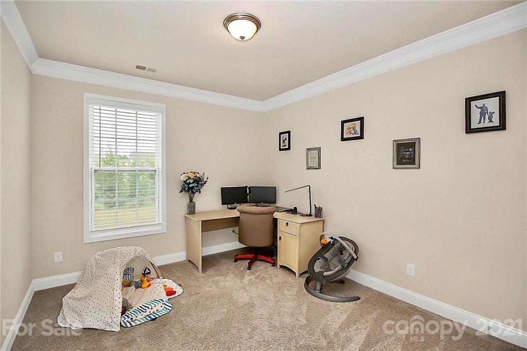 6012 Oakmere Road Waxhaw, NC 28173 - Photo 17 of 41 Gallery Image 17