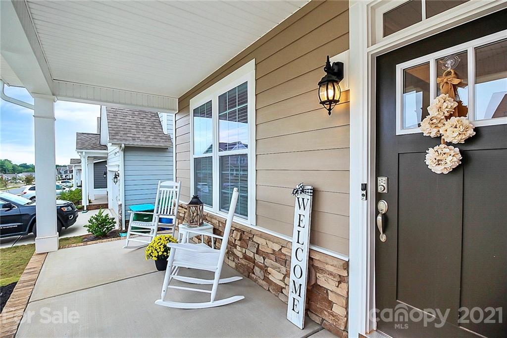 6012 Oakmere Road Waxhaw, NC 28173 - Photo 3 of 41 Gallery Image 3