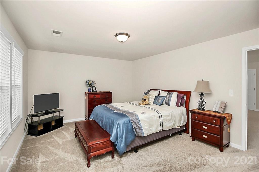 6012 Oakmere Road Waxhaw, NC 28173 - Photo 29 of 41 Gallery Image 29