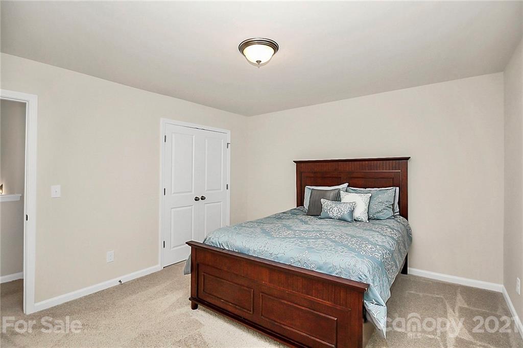 6012 Oakmere Road Waxhaw, NC 28173 - Photo 31 of 41 Gallery Image 31