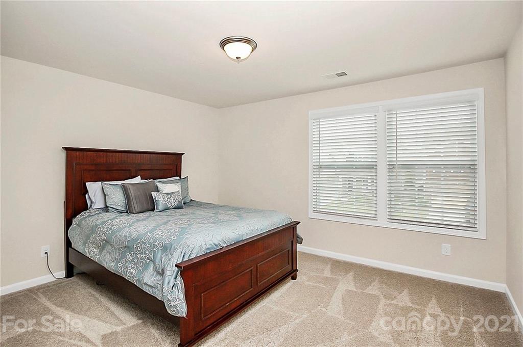 6012 Oakmere Road Waxhaw, NC 28173 - Photo 32 of 41 Gallery Image 32