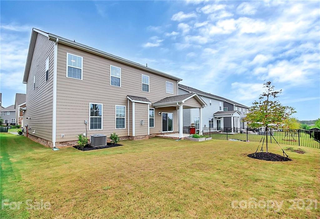 6012 Oakmere Road Waxhaw, NC 28173 - Photo 34 of 41 Gallery Image 34