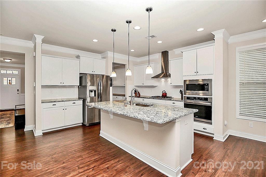 6012 Oakmere Road Waxhaw, NC 28173 - Photo 8 of 41 Gallery Image 8