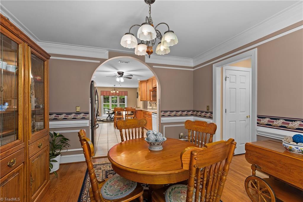 1239 Blackberry Ridge Drive High Point, NC 27265 - Photo 22 of 47 Gallery Image 22