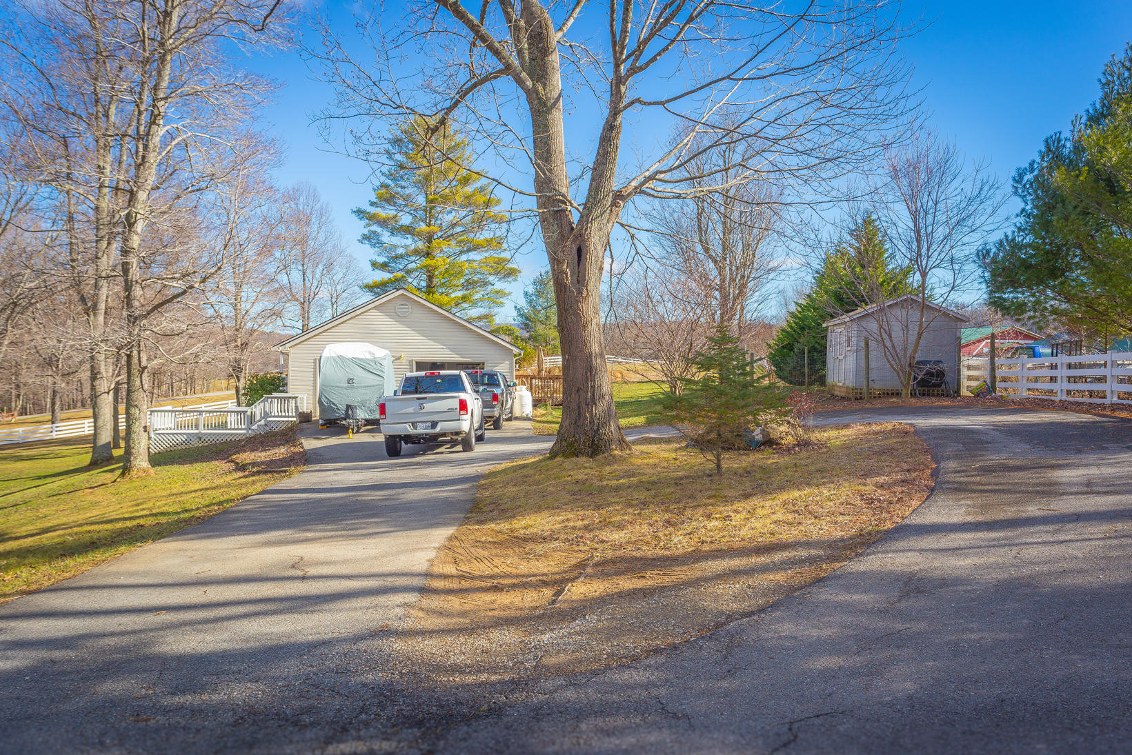 8988 Newport Road Catawba, VA 24070 - Photo 3 of 29 IMG_4602