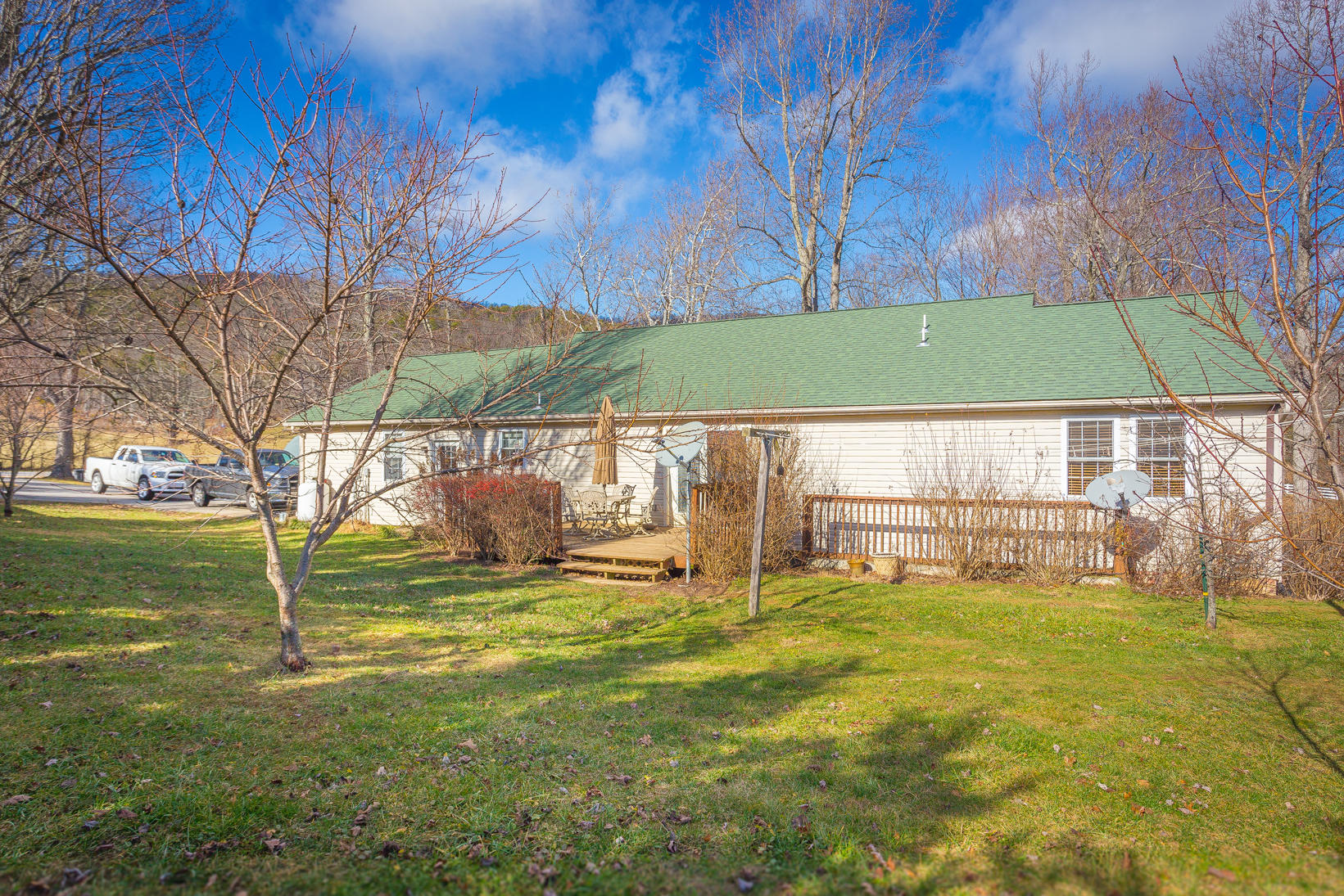 8988 Newport Road Catawba, VA 24070 - Photo 8 of 29 IMG_4608