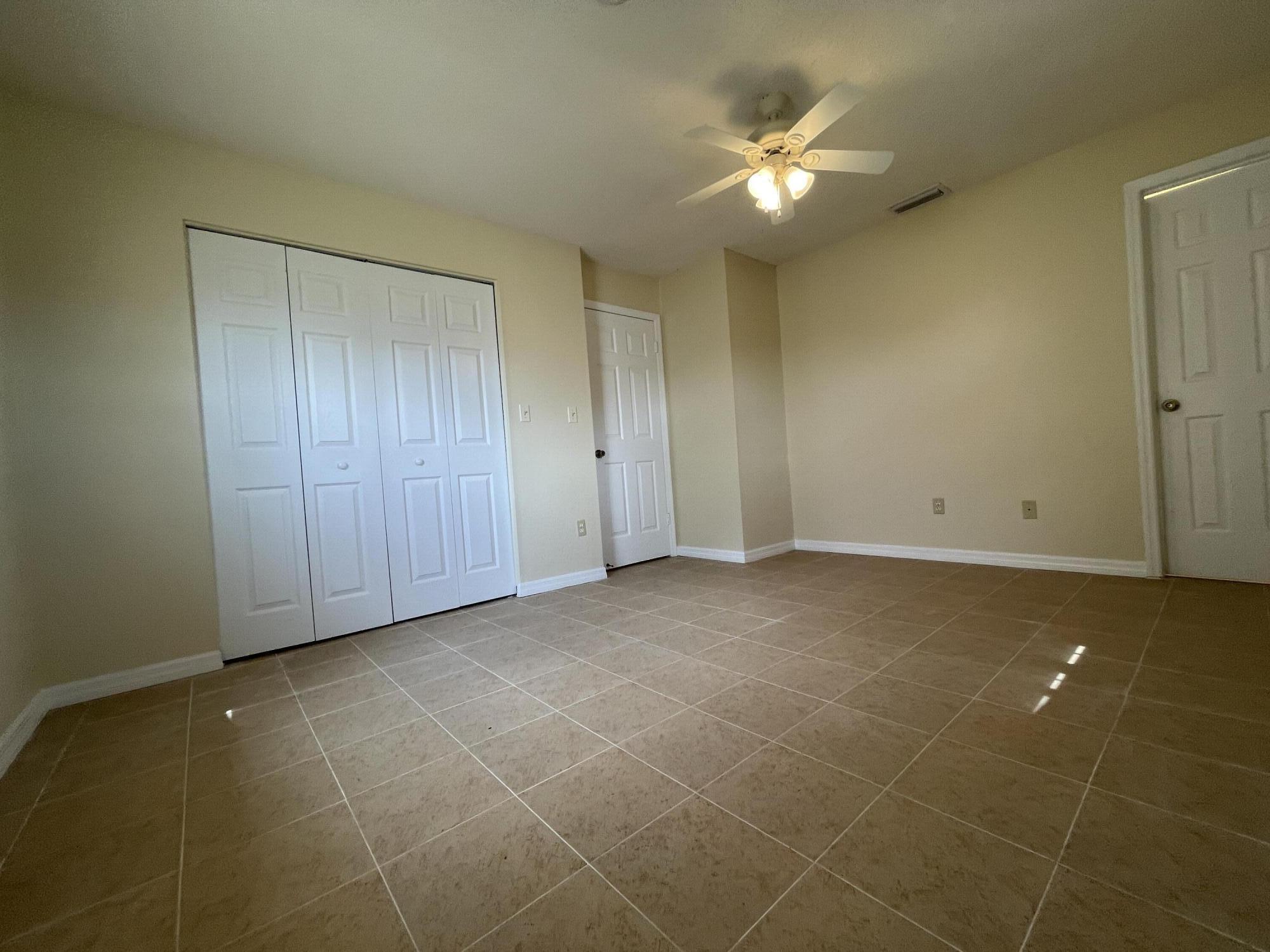 3101 Ave T Fort Pierce, FL 34947 - Photo 12 of 24 IMG_6546