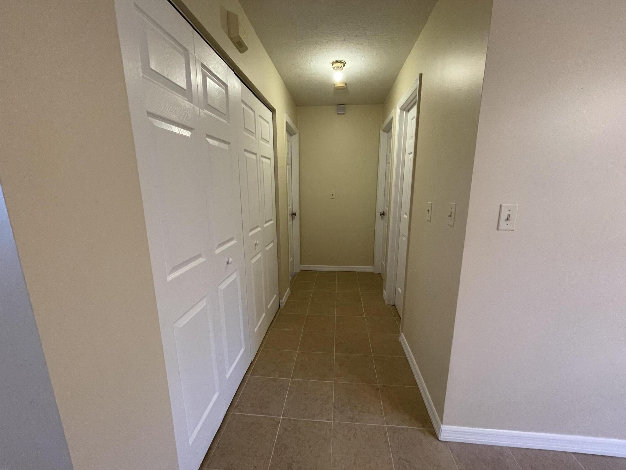 3101 Ave T Fort Pierce, FL 34947 - Photo 9 of 24 IMG_6543