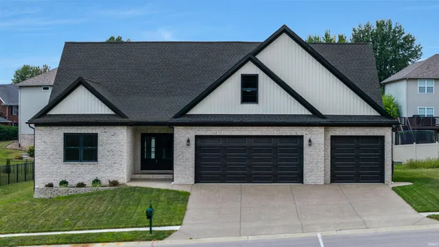 $549,900 | 19014 Amherst Lane, Evansville, IN 47725