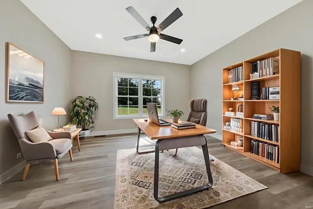 $549,900 | 19014 Amherst Lane, Evansville, IN 47725