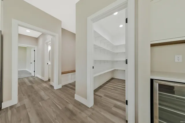 $549,900 | 19014 Amherst Lane, Evansville, IN 47725