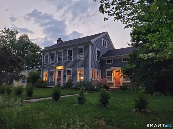 $679,000 | 8 Hawleyville Road, Bethel, CT 06801