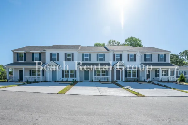 $1,600 | 209 Banbury Lane, Unit 24, Little River, SC 29566